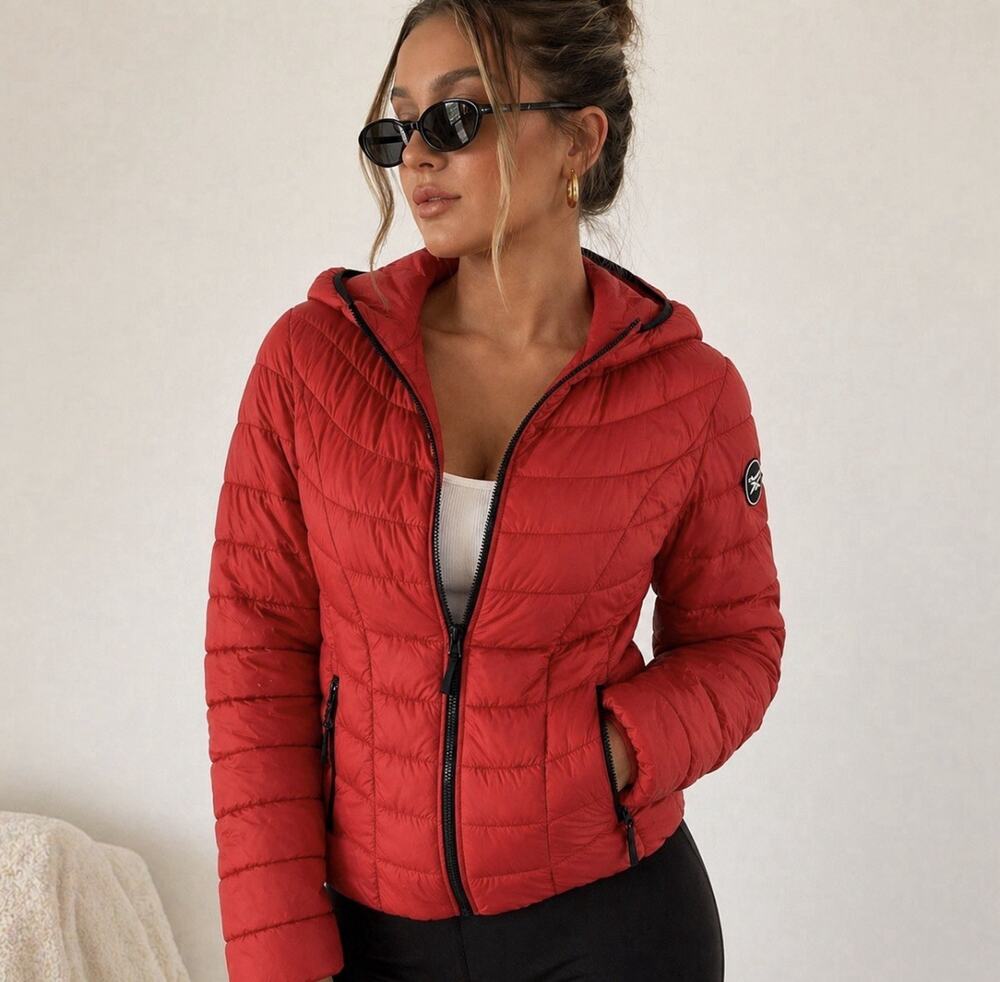 Reebok Glacier Shield Womens Medium Hooded Jacket Red Packable Pkcts NWT $165